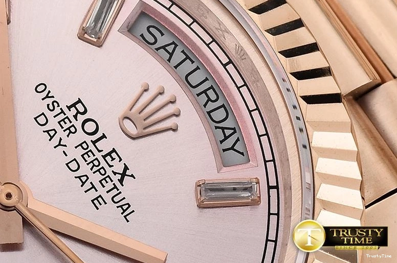 0223 RDD0210A – DayDate 40mm Youthful 679